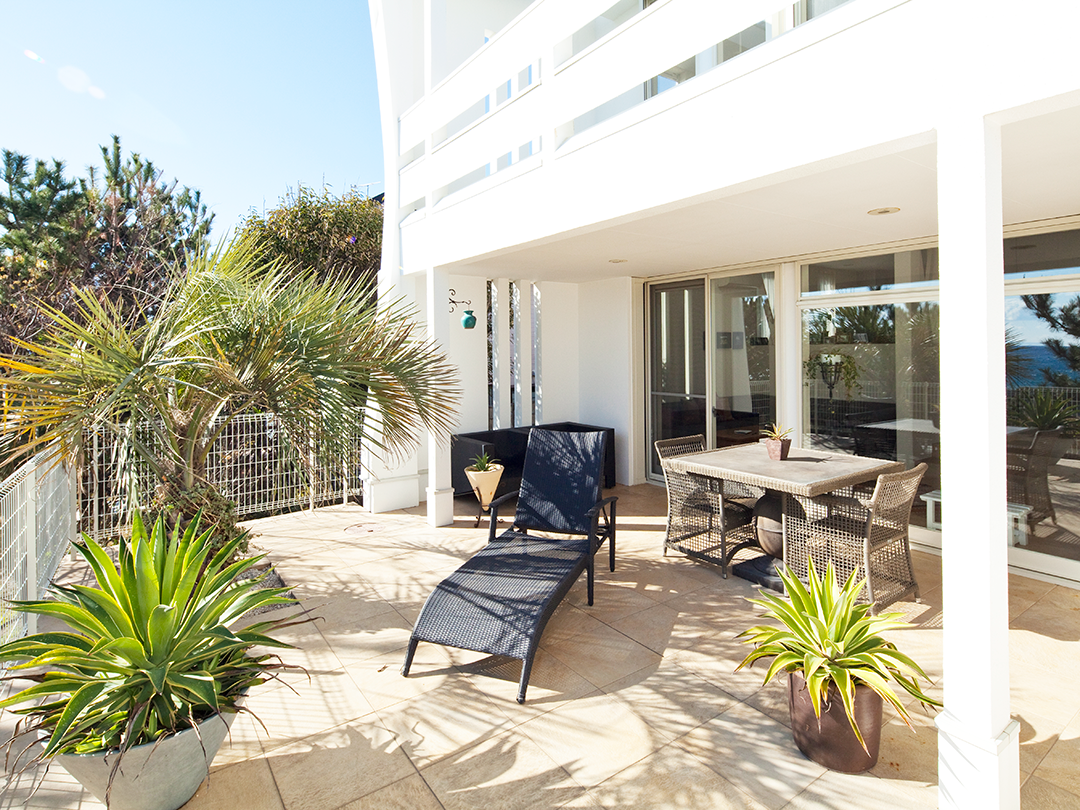 【大磯町】海外のリゾートホテルのような海を臨む開放的なバルコニー