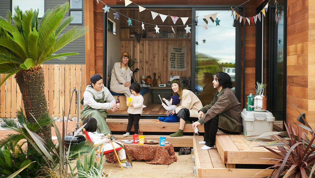 ご家族やご友人と食事・バーベキューを楽しむテラス