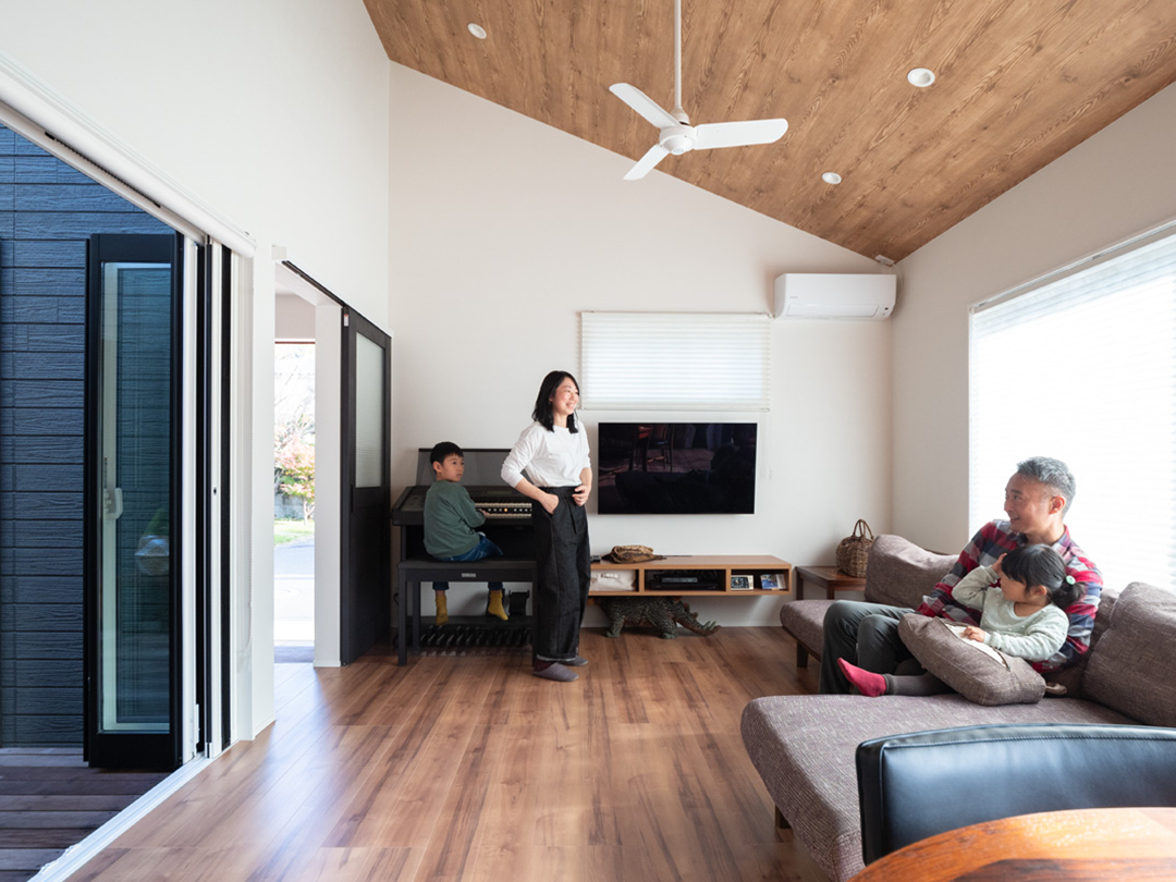 【大磯町】建物の中心に中庭をレイアウトした回遊できる間取りの平屋