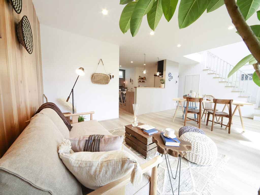 壁面の木目仕上げ｜神奈川県 西湘・湘南エリア｜湘栄建設