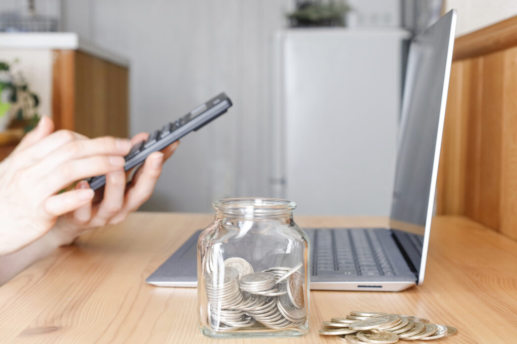 【35〜50年ローンの返済シミュレーション】毎月の返済額と総返済額を比較